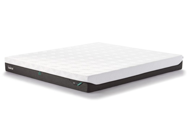 3 - stredne tuhý | Penový matrac | Výška 21 cm | Nosnosť 150 kg | Záruka 10 rokov