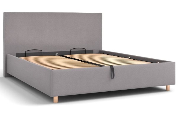 Jednoduché, čisté čelo Klinmam Modesto sa vyznačuje jednoduchými líniami so zmyslom pre detail.