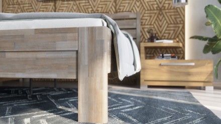 Masívna drevená posteľ z bukového alebo dubového dreva