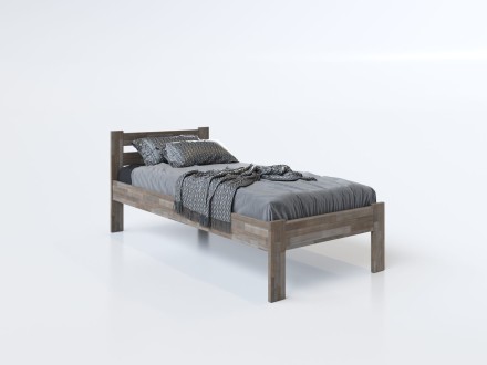 Posteľ z bukového alebo dubového masívu