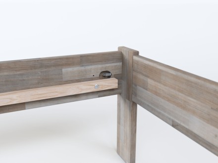 Posteľ z bukového alebo dubového masívu