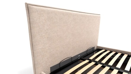 Čelo Valentino sa vďaka svojmu jednoduchému štýlu hodí do každej spálne.