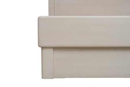 Posteľ Matera už pri prvom pohľade zaujme svojím tvarom a jednoduchým moderným dizajnom.