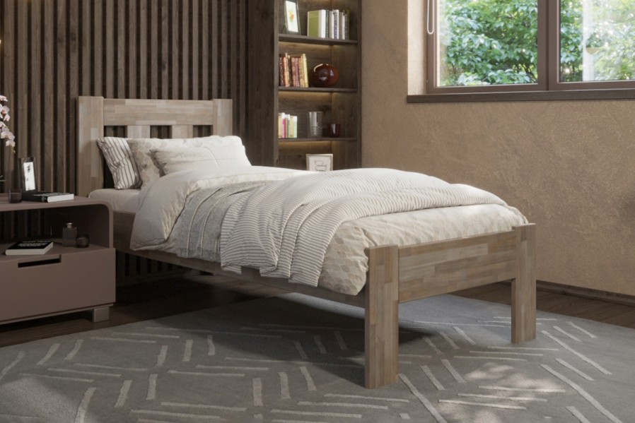 Utena predstavuje vzdušnú elegantnú posteľ z masívu s vertikálne členeným hlavovým čelom.