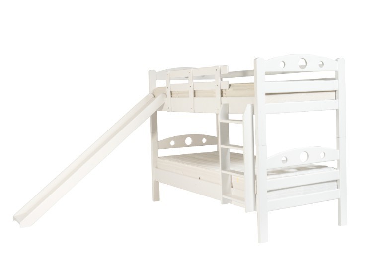 Kvalitná drevená poschodová posteľ Teruel je vyrobená z bukového dreva.