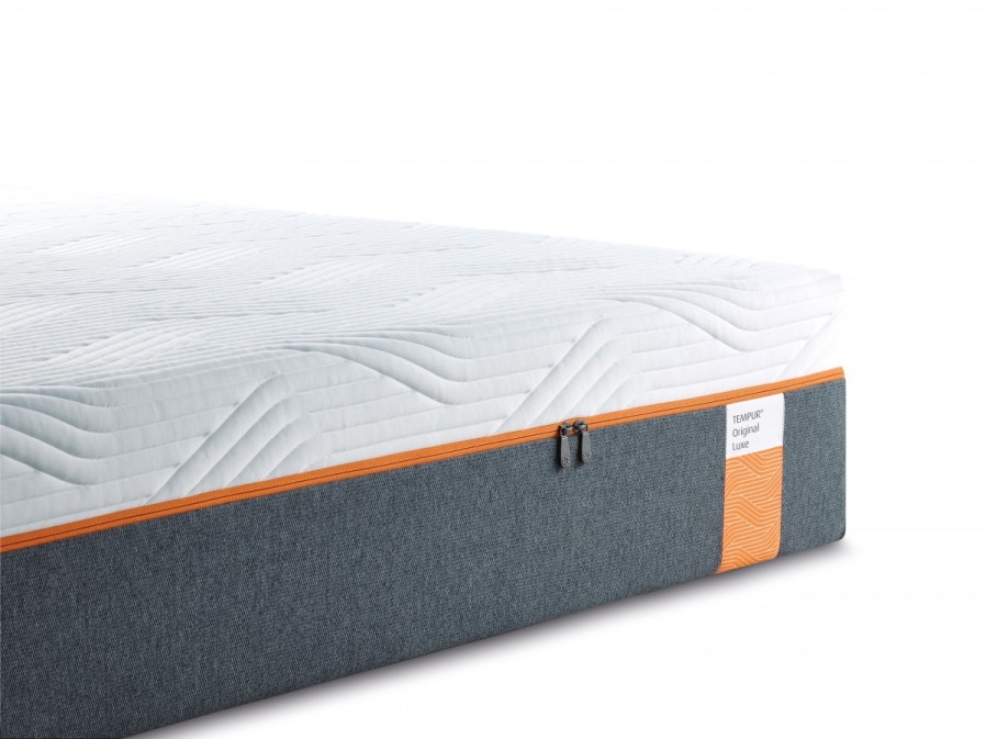 Kolekcia TEMPUR® Original navrhnutá pre pevnejšie pocit, spája výhody materiálu TEMPUR® s maximálnym prispôsobením krivkám vášho tela a jedinečmou oporu.