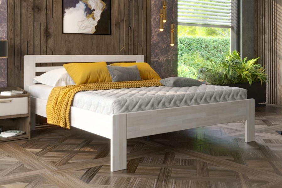 Milujete vôňu dreva i nenapodobiteľnú atmosféru, ktorú v spálni vyvoláva? Potom by vám určite nemala uniknúť celomasívna posteľ Lola z kolekcie spoločnosti PreSpánok.