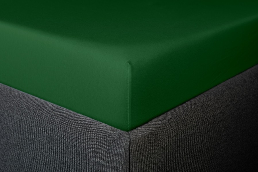 Prestieradlá Klinmam Jersey sú vyrobené z prvotriednych jemných priadzí. Sú dokonale jemné a veľmi príjemné na dotyk.