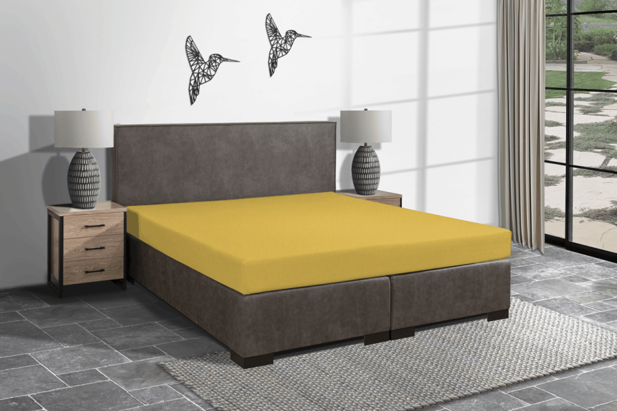 Bavlna robí prestieradlo príjemným na dotyk. Plachta ponúkame v mnohých farebných prevedeniachv