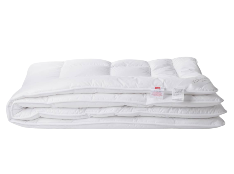 Povrch lôžkovín z radu Klinmam Home Dacron 95 ® je tvorený zmesou bavlny a dutého vlákna v pomere 1:1. Tento materiál zaisťuje odvod prebytočného tepla od tela pre zamedzenie nepríjemného potenia.