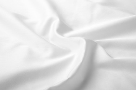 Prémiové jednofarebné obliečky značky Klinmam vyrobené z najjemnejšej česanej egyptskej bavlny s dlhými vláknami.