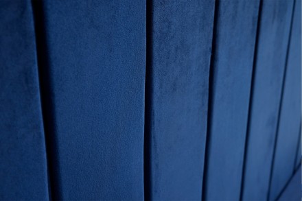 Čelo Pasadena je vďaka svojmu vzhľadu aj výške vhodné do každého typu spálne.