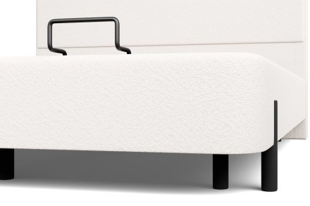 Obohaťte svoj domov elegantným a luxusným vzhľadom s naším čalúneným čelom Napa, ktoré spája prvotriednu kvalitu s neodolateľným štýlom.