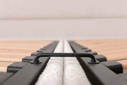 Obohaťte svoj domov elegantným a luxusným vzhľadom s naším čalúneným čelom Napa, ktoré spája prvotriednu kvalitu s neodolateľným štýlom.