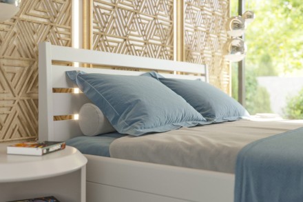 Celomasívna posteľ Lugo prinesie aj do vašej spálne malý kúsok prírody a dodá spánku a relaxácii nový rozmer.