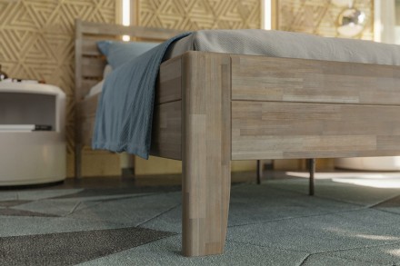 Celomasívna posteľ Lugo prinesie aj do vašej spálne malý kúsok prírody a dodá spánku a relaxácii nový rozmer.