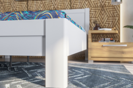 Robustná masívna posteľ Sion H3 bude dôstojnou dominantou vašej spálne, do ktorej prinesie útulnosť aj komfort.