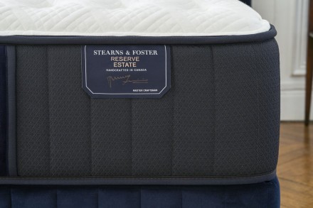 4 -  tuhý | Pružinový matrac | Výška 32 cm | Nosnosť 120 kg | Záruka 10 rokov