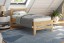 Milujete vôňu dreva? Tak je táto celomasívna posteľ perfektnou voľbou pre vás, pretože je z najkvalitnejších drevín buku a dubu