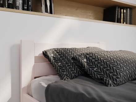 Posteľ z bukového alebo dubového masívu