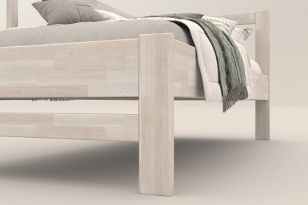 Milujete vôňu dreva? Tak je táto celomasívna posteľ perfektnou voľbou pre vás, pretože je z najkvalitnejších drevín buku a dubu.