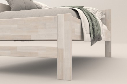 Posteľ Emily je veľmi obľúbené jednolôžko, ktoré sa bude hodiť do detskej izby aj spálne. Dokonalá vôňa dreva navodí v miestnosti úžasnú atmosféru, ktorá bude ideálna pre spánok.