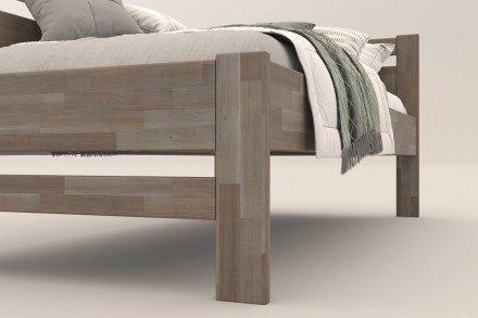 Posteľ Emily je veľmi obľúbené jednolôžko, ktoré sa bude hodiť do detskej izby aj spálne. Dokonalá vôňa dreva navodí v miestnosti úžasnú atmosféru, ktorá bude ideálna pre spánok.