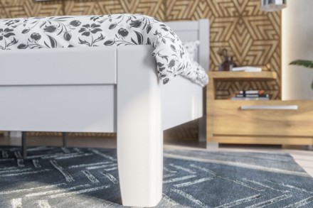 Robustná masívna posteľ Sion K3 bude dôstojnou dominantou vašej spálne, do ktorej prinesie útulnosť aj komfort.