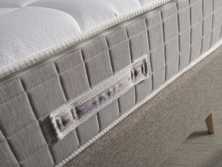 Dva pocity tuhosti - 4, 5 | Penový matrac | Výška 23 cm | Nosnosť 150 kg | Záruka 10 rokov