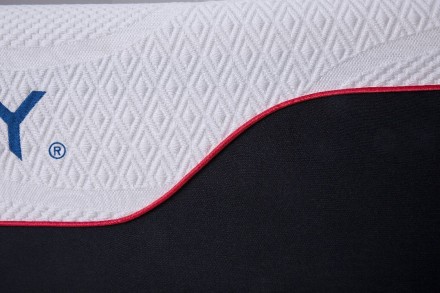 Matrac Mlily Supreme Foam je vyrobený z gélovej pamäťovej peny, chladivej peny CoolFlex® a studenej peny, ktoré spoločne tvoria skvelé prostredie pre váš spánok.