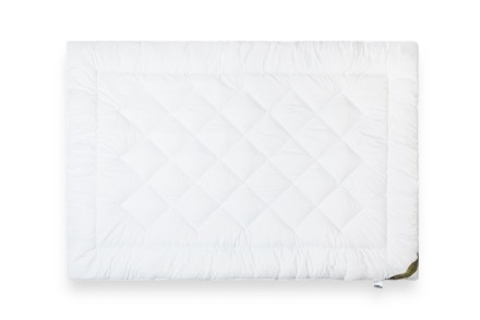 Lôžkoviny z radu Klinmam Home Clima Aerelle®  majú svoju povrchovú vrstvu tvorenú 100% mikrovláknom, ktoré zaisťuje odvod prebytočného tepla od tela pre zamedzenie nepríjemného potenia a zaistenie ničím nerušeného spánku.