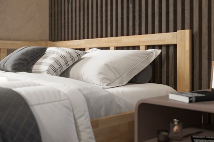 Milujete vôňu dreva? Tak je táto celomasívna posteľ perfektnou voľbou pre vás, pretože je z najkvalitnejších drevín buku a dubu.