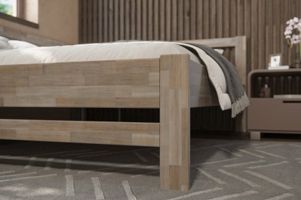 Milujete vôňu dreva? Tak je táto celomasívna posteľ perfektnou voľbou pre vás, pretože je z najkvalitnejších drevín buku a dubu.