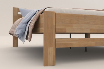 Posteľ Emily je veľmi obľúbené jednolôžko, ktoré sa bude hodiť do detskej izby aj spálne. Dokonalá vôňa dreva navodí v miestnosti úžasnú atmosféru, ktorá bude ideálna pre spánok.