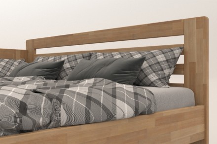 Milujete vôňu dreva i nenapodobiteľnú atmosféru, ktorú v spálni vyvoláva? Potom by vám určite nemala uniknúť celomasívna posteľ Lola z kolekcie spoločnosti PreSpánok.