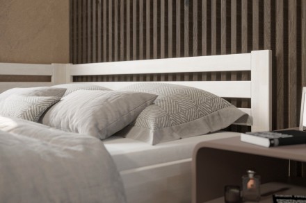 Chcete vytvoriť perfektné domáce prostredie v škandinávskom štýle? Posteľ Stacey je pre to absolútne ideálna. Kvalitná česká výroba je vytvorená z návrhov škandinávskych dizajnérov.