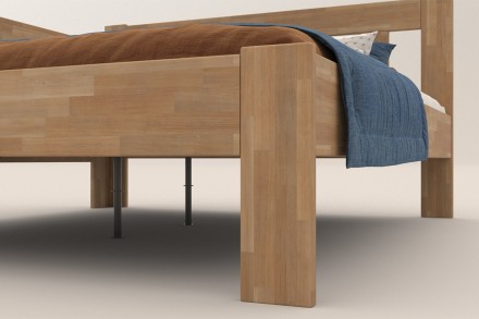 Utena predstavuje vzdušnú elegantnú posteľ z masívu s vertikálne členeným hlavovým čelom.