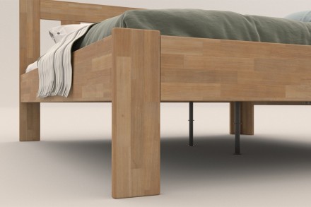 Utena predstavuje vzdušnú elegantnú posteľ z masívu s vertikálne členeným hlavovým čelom.